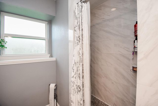 5911 Butterfly Circle, Pasadena, TX 77505