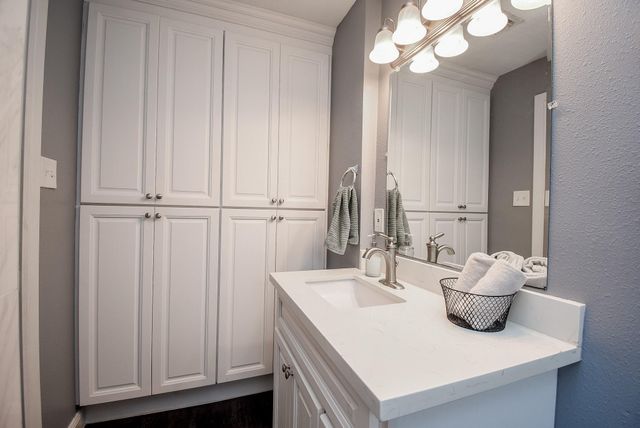 5911 Butterfly Circle, Pasadena, TX 77505