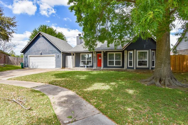 5911 Butterfly Circle, Pasadena, TX 77505