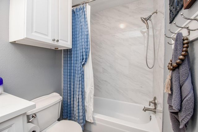 5911 Butterfly Circle, Pasadena, TX 77505