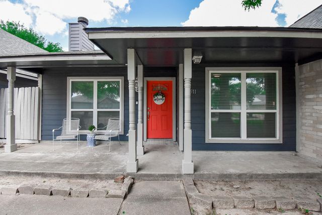 5911 Butterfly Circle, Pasadena, TX 77505