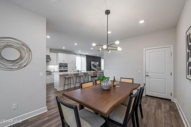 3073 Harrison Lane, Simi Valley, CA 93065