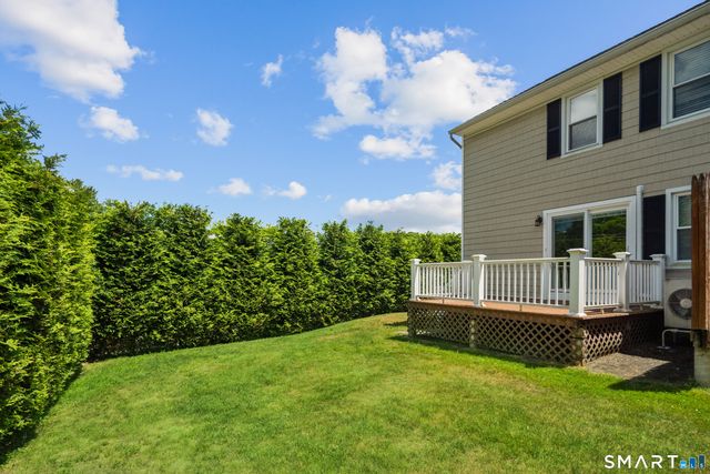 54 Cross Street, New Canaan, CT 06840