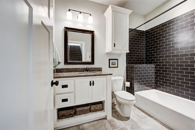 1425 Boathouse Road, Edmond, OK 73034