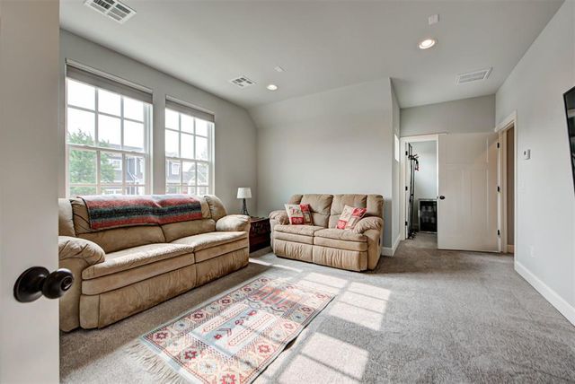 1425 Boathouse Road, Edmond, OK 73034