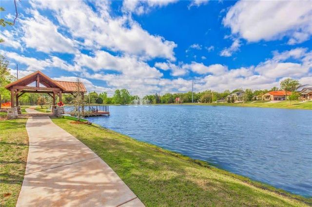1425 Boathouse Road, Edmond, OK 73034