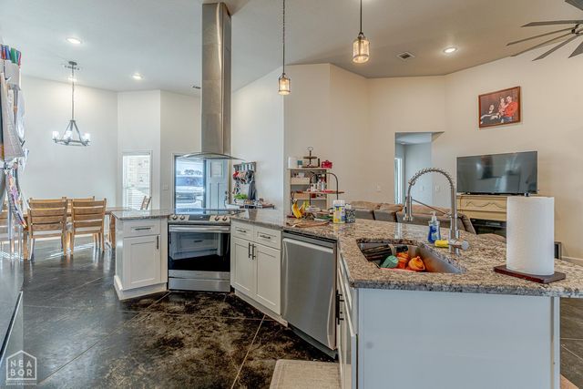 697 Old Bridger Road, Jonesboro, AR 72401