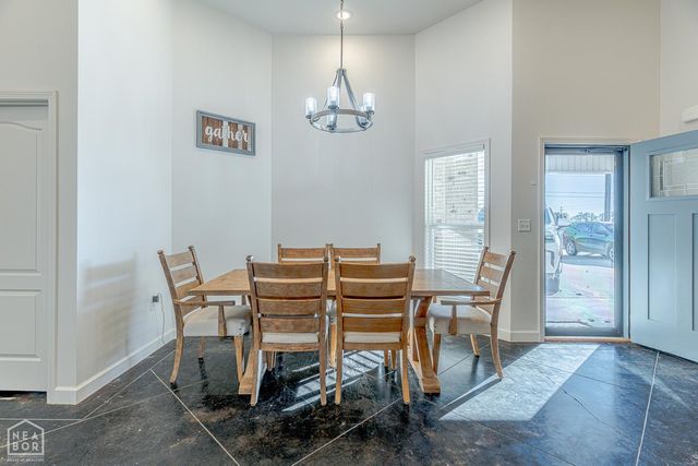 697 Old Bridger Road, Jonesboro, AR 72401