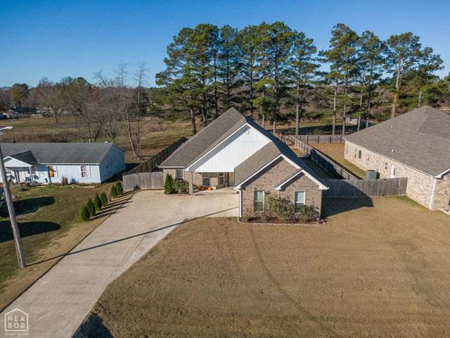 697 Old Bridger Road, Jonesboro, AR 72401