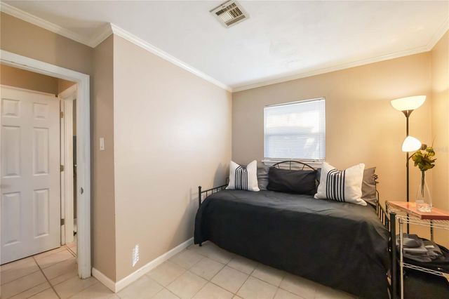 300 FIELD AVENUE E, Venice, FL 34285