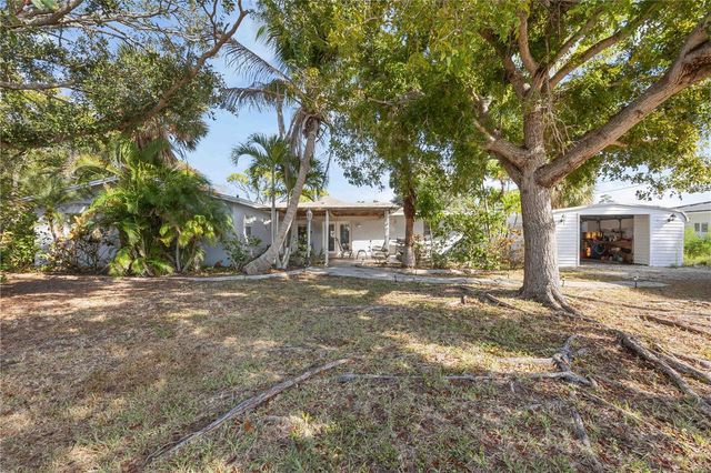 300 FIELD AVENUE E, Venice, FL 34285