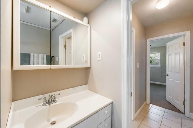 300 FIELD AVENUE E, Venice, FL 34285