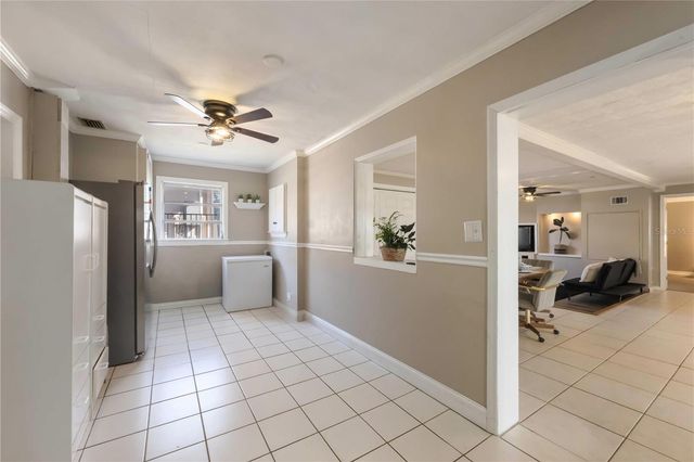 300 FIELD AVENUE E, Venice, FL 34285
