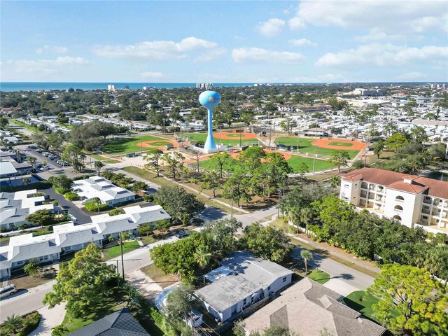 300 FIELD AVENUE E, Venice, FL 34285