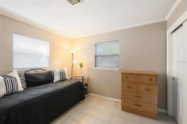 300 FIELD AVENUE E, Venice, FL 34285