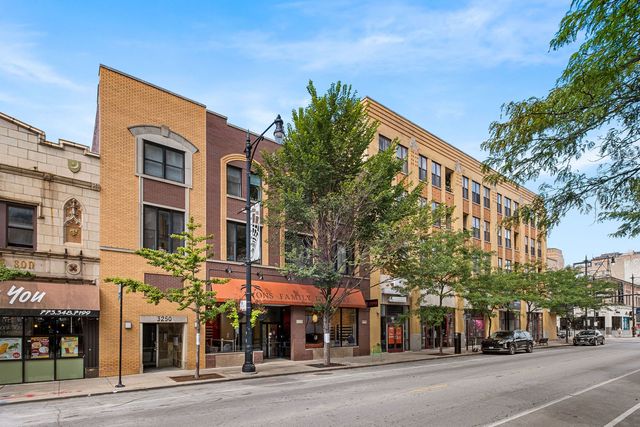 3250 N Lincoln Avenue C, Chicago, IL 60657