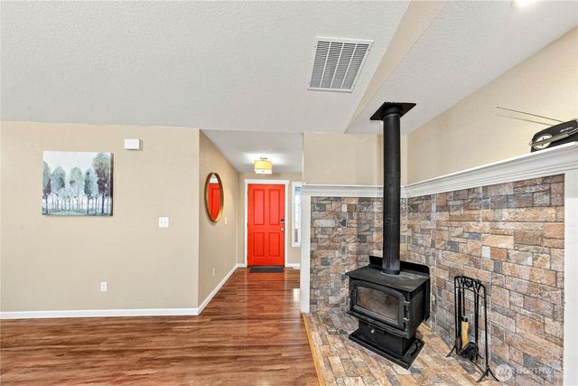4114 Indian Summer Dr SE, Olympia, WA 98513