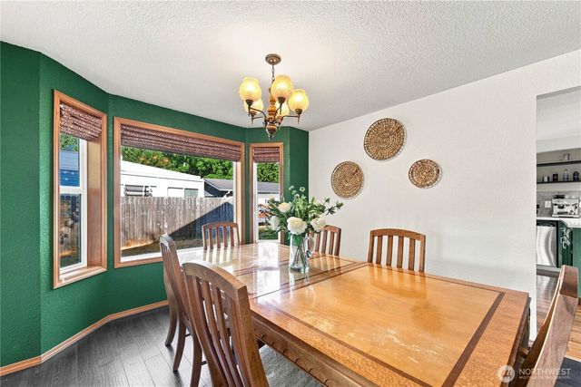 4114 Indian Summer Dr SE, Olympia, WA 98513