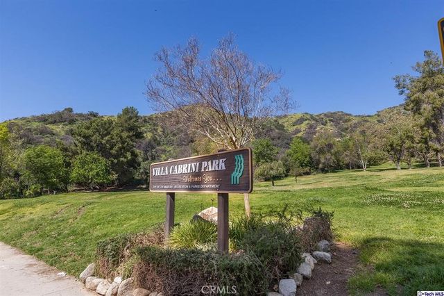 9642 Via Torino 132, Sun Valley, CA 91504