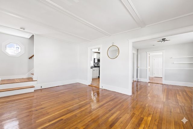 3 Ainsworth Pl, Melrose, MA 02176