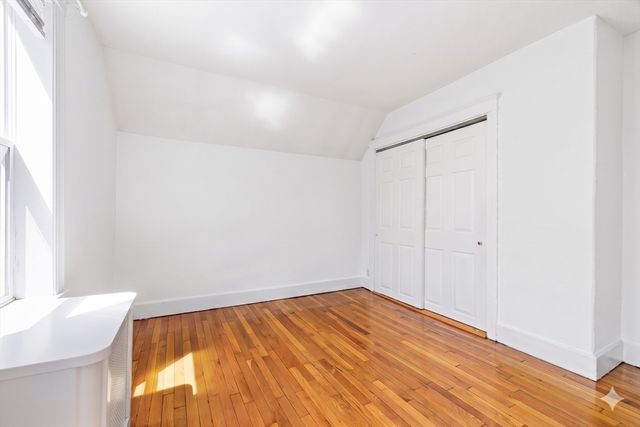 3 Ainsworth Pl, Melrose, MA 02176