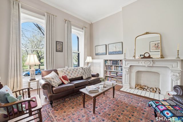 562 Chapel Street, New Haven, CT 06511