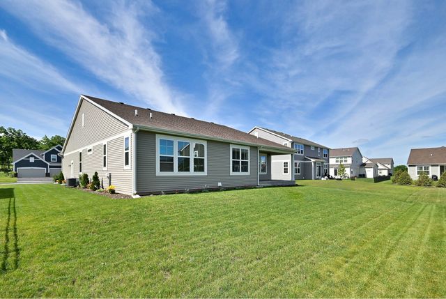 1174 Larswood Lane, Crystal Lake, IL 60012