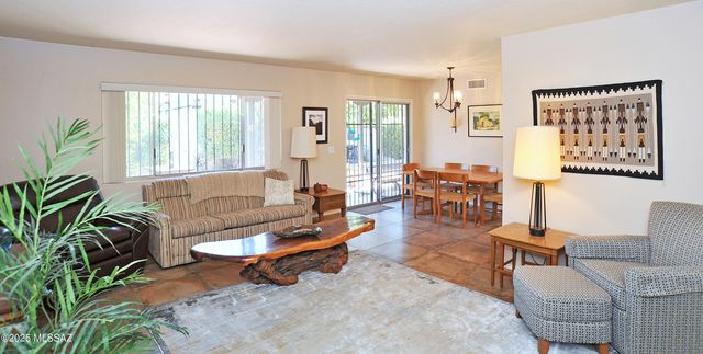 5754 E Grant Road, Tucson, AZ 85712