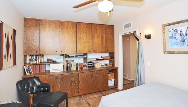 5754 E Grant Road, Tucson, AZ 85712