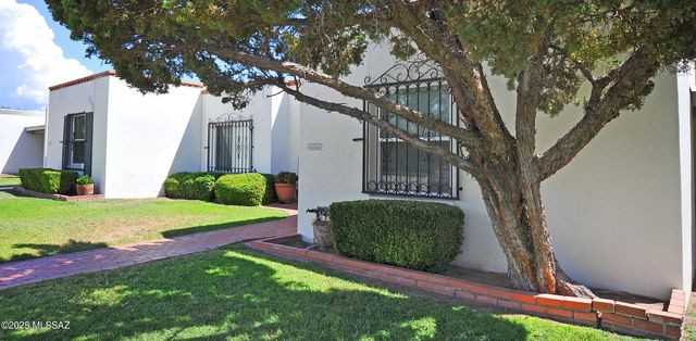 5754 E Grant Road, Tucson, AZ 85712