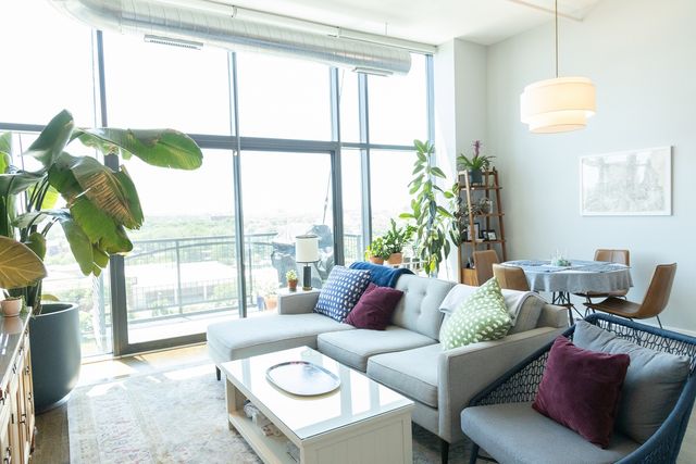 1224 W Van Buren Street 805, Chicago, IL 60607