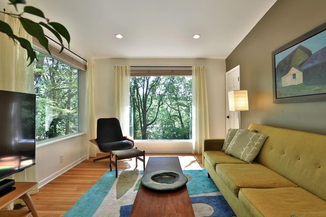 6889 Olentangy River Road, Columbus, OH 43235