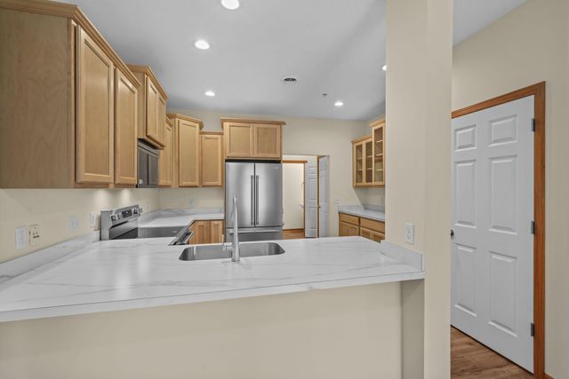 9124 Fox Court, Victoria, MN 55386