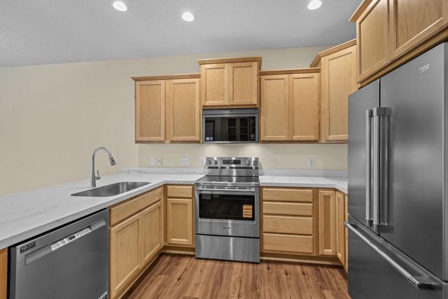 9124 Fox Court, Victoria, MN 55386