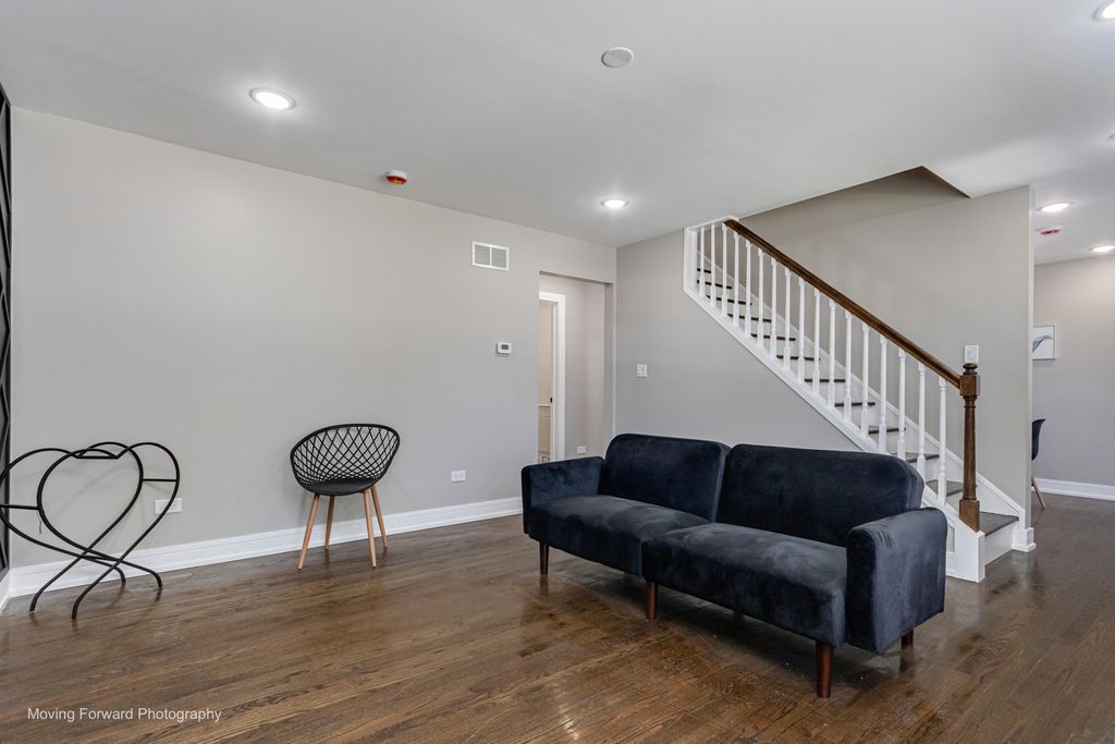 8800 S Winchester Avenue, Chicago, IL 60620 — photo 4