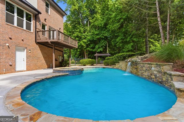 4583 Blooming Way, Flowery Branch, GA 30542