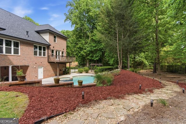 4583 Blooming Way, Flowery Branch, GA 30542