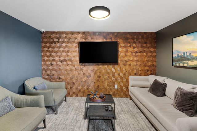 433 S 7th Street 1814, Minneapolis, MN 55415