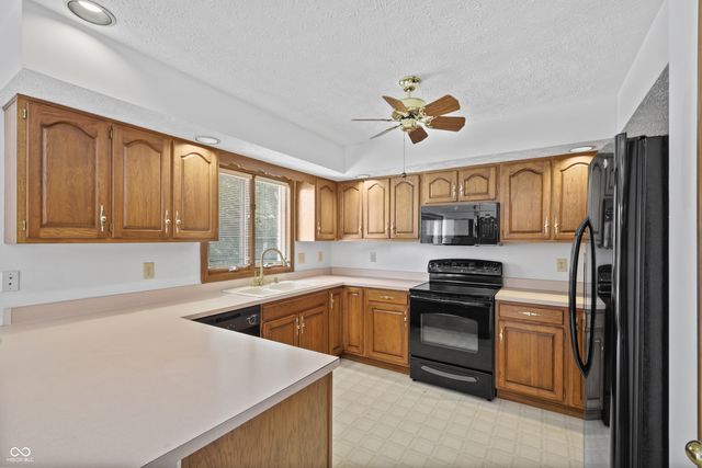2936 Liberty Trail, Plainfield, IN 46168