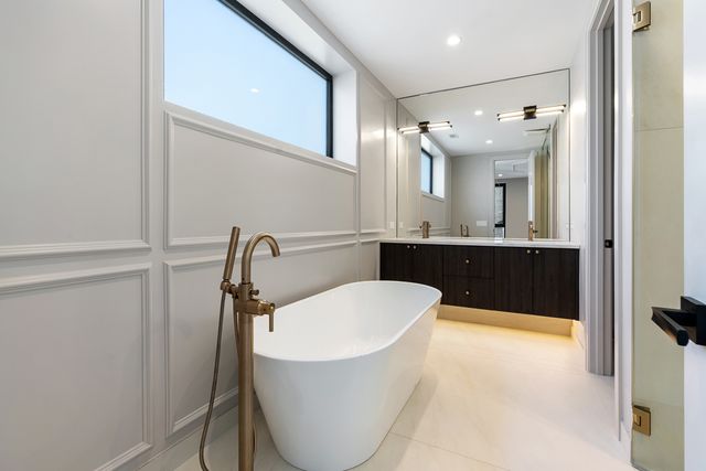 822 W Aldine Avenue 3N, Chicago, IL 60657