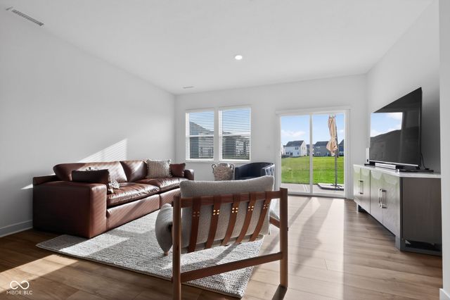 4543 Nokes Place, Indianapolis, IN 46235