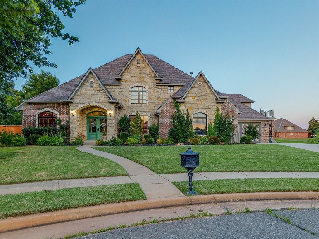 1240 River Chase Drive, Edmond, OK 73025