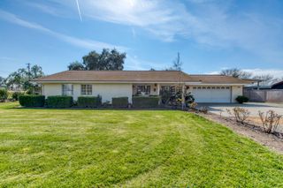 25540 Lynn Place # B, Madera, CA 93638