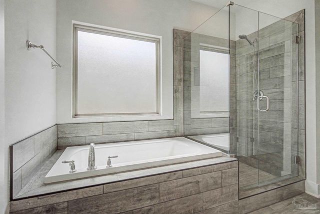 382 Tybrisa Ct, Cantonment, FL 32533