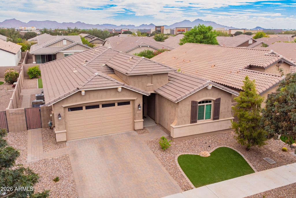 20747 E MOCKINGBIRD Drive, Queen Creek, AZ 85142 — photo 2