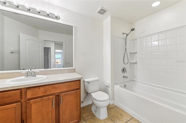 2938 RODRICK CIRCLE, Orlando, FL 32824