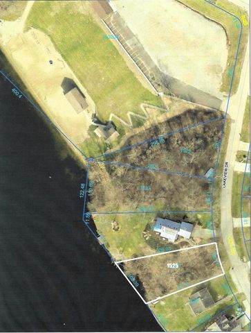 1525 Lakeview Drive, Lawrenceburg, IN 47025