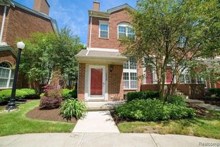 1530 MARYLAND CLUB Drive, Royal Oak, MI 48067