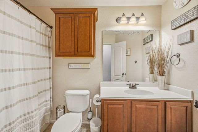 200 Jacinth Lane, Granbury, TX 76049