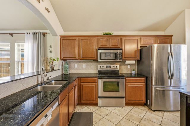 200 Jacinth Lane, Granbury, TX 76049